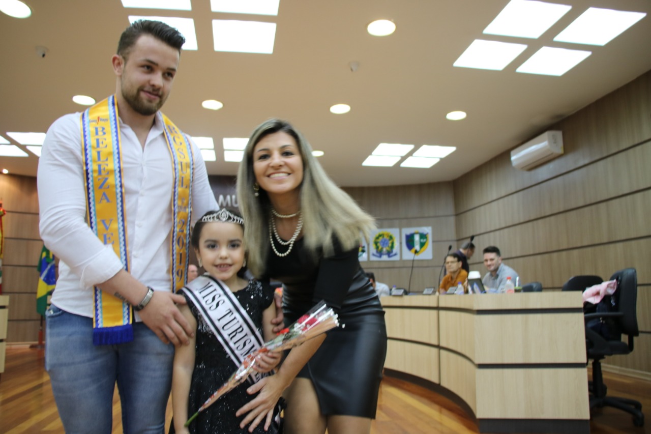 Coroação do Miss Turismo RS  Esteio  2019 (4).jpeg