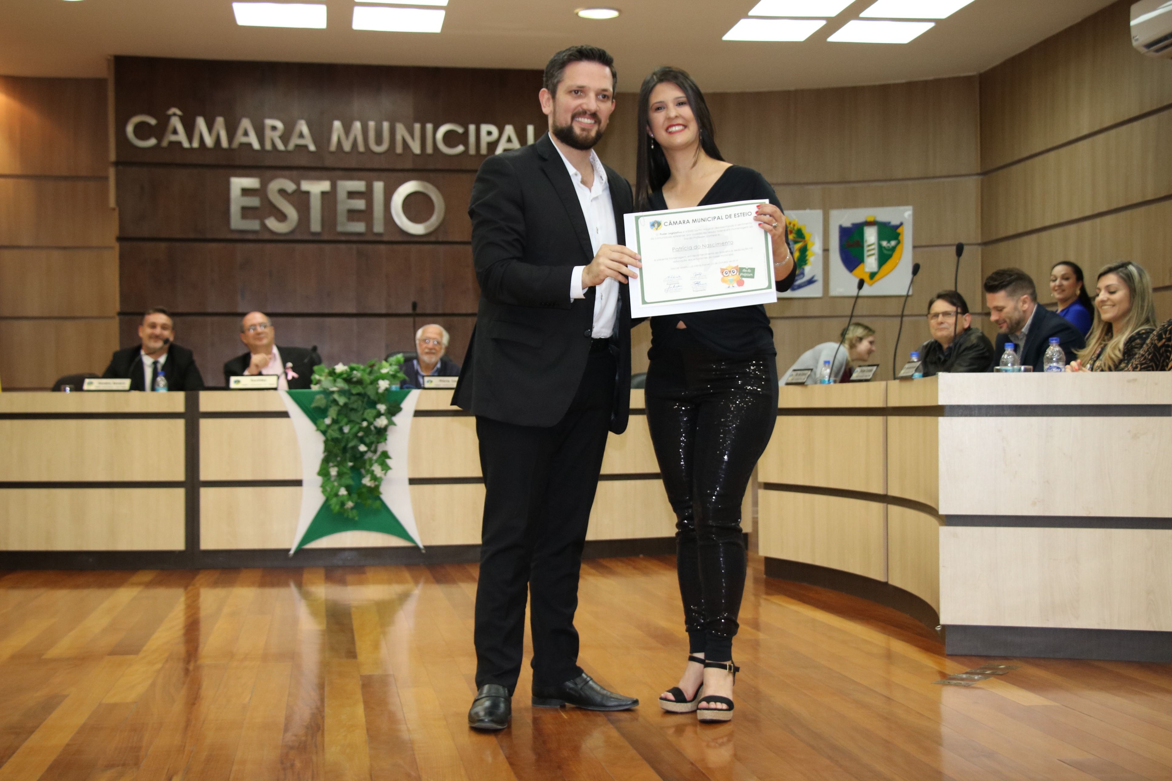 Sessão Solene Dia do Professor 2019 (107).JPG