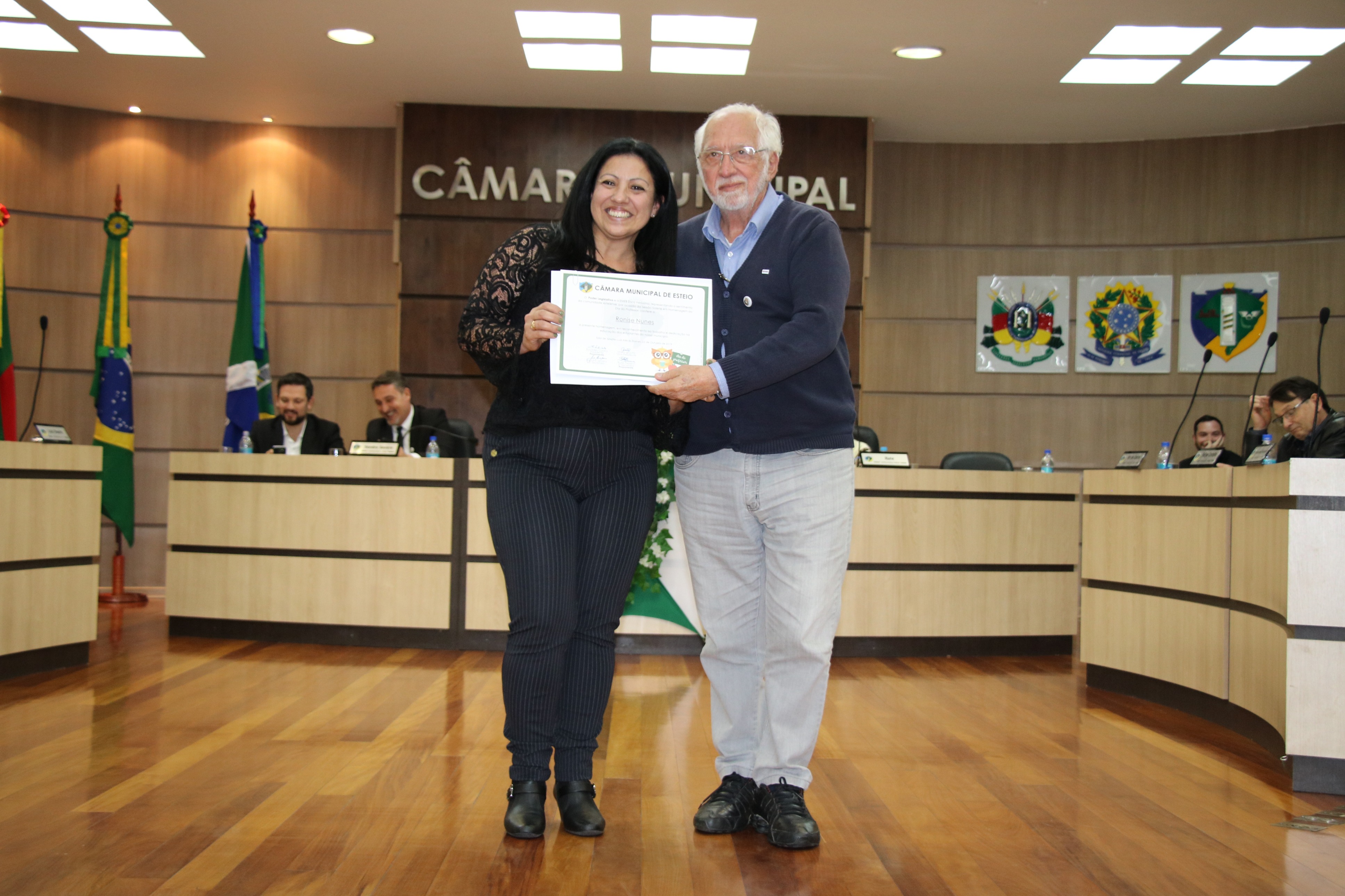 Sessão Solene Dia do Professor 2019 (119).JPG