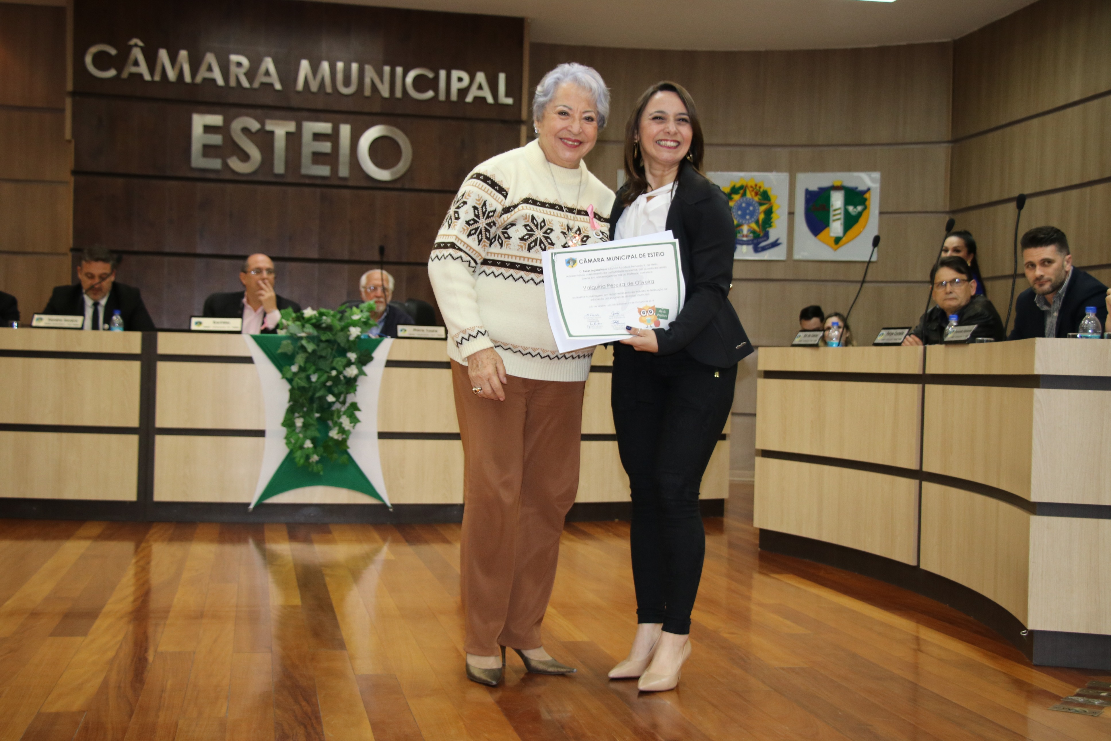 Sessão Solene Dia do Professor 2019 (143).JPG