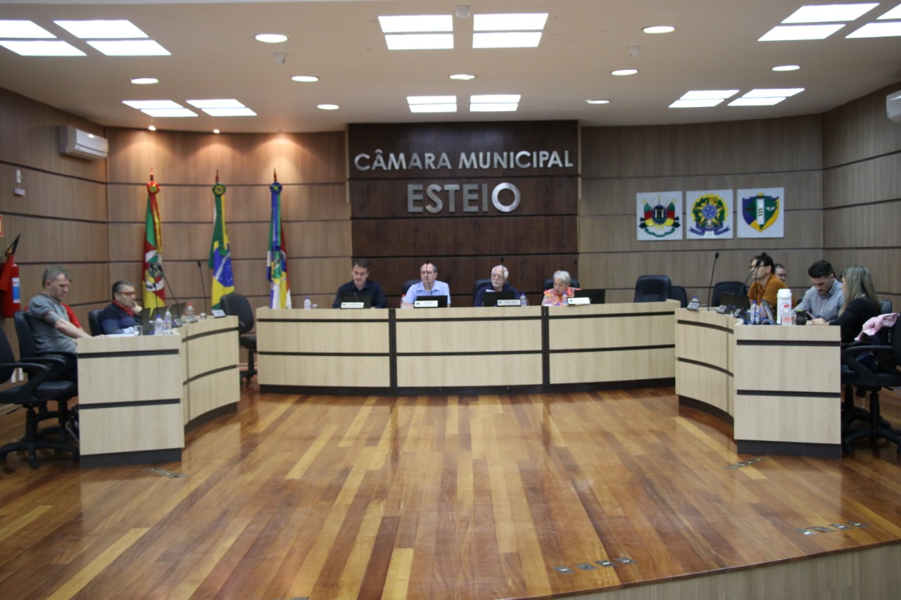 Câmara aprova contas do Executivo relativas a 2016