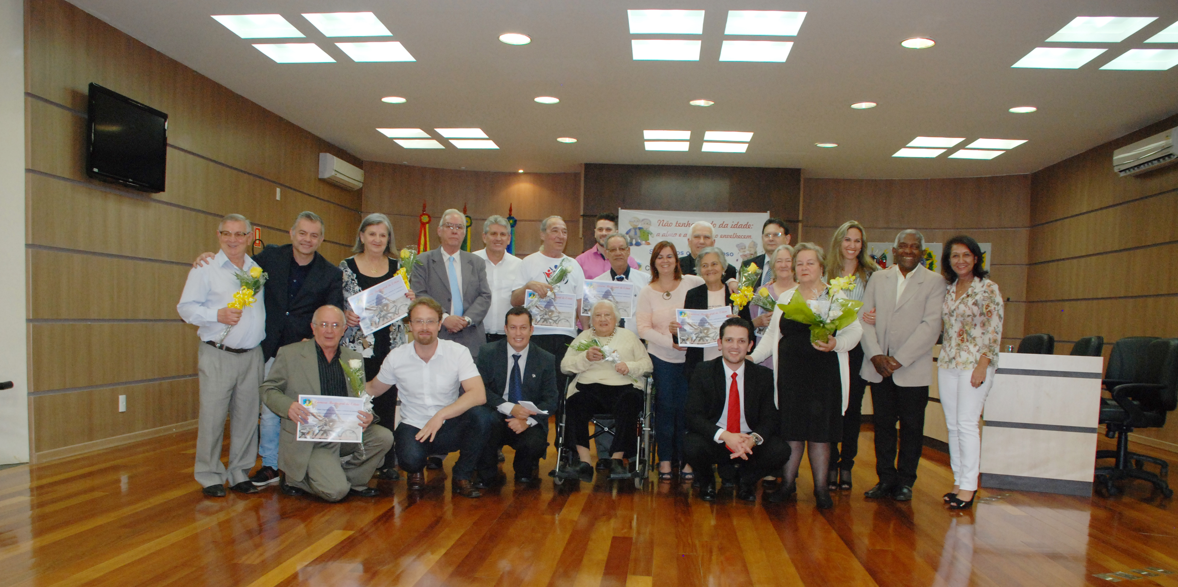 Dia do Idoso é celebrado na Câmara de Vereadores de Esteio