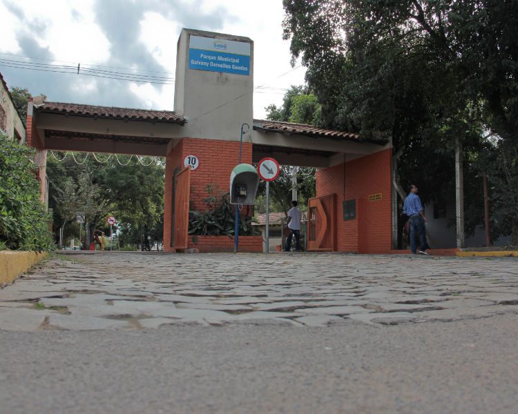 Gabinetes: Fernanda Fernandes pede aumento da segurança no bairro Jardim Planalto, em Esteio