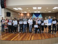 Micro e Pequenos Empreendedores recebem homenagem na Câmara de Esteio