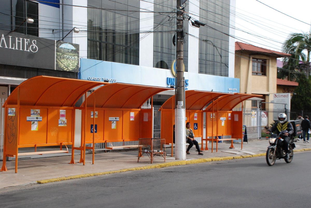  Paradas de ônibus de Esteio poderão ganhar  placas indicativas das linhas com itinerários e horários