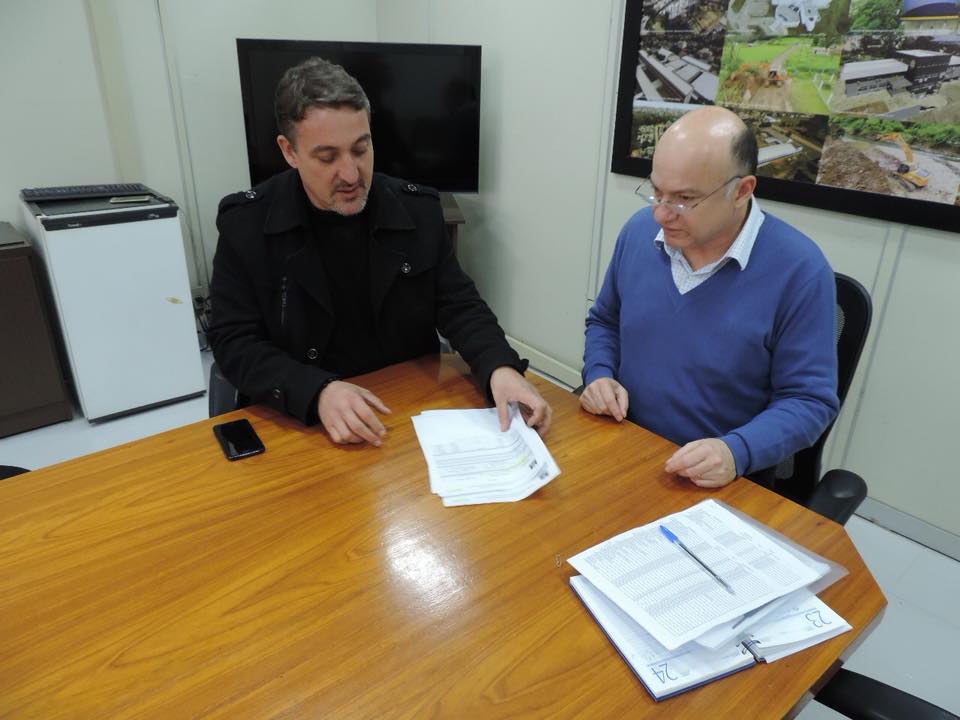 Sandro Severo visita secretário de Obras do RS e diretor do Hospital São Camilo